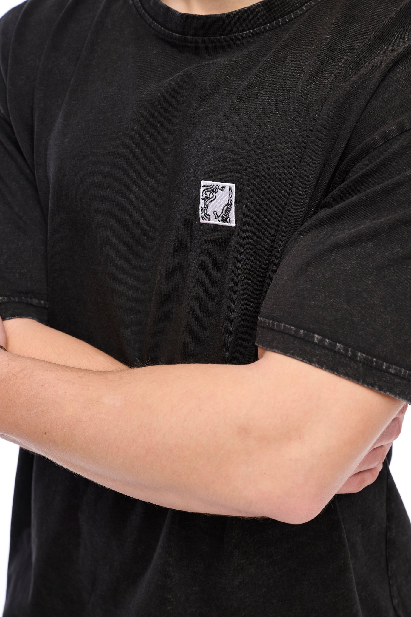 "Essential Collection" Washed Oversize T-Shirt black