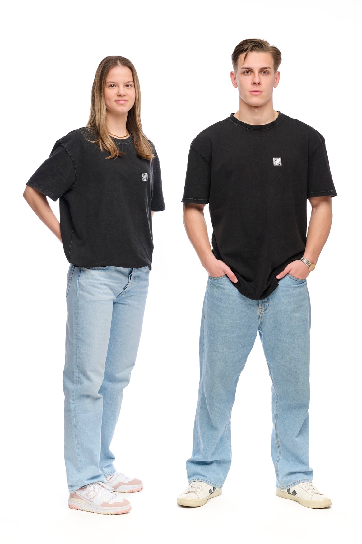 "Essential Collection" Washed Oversize T-Shirt black