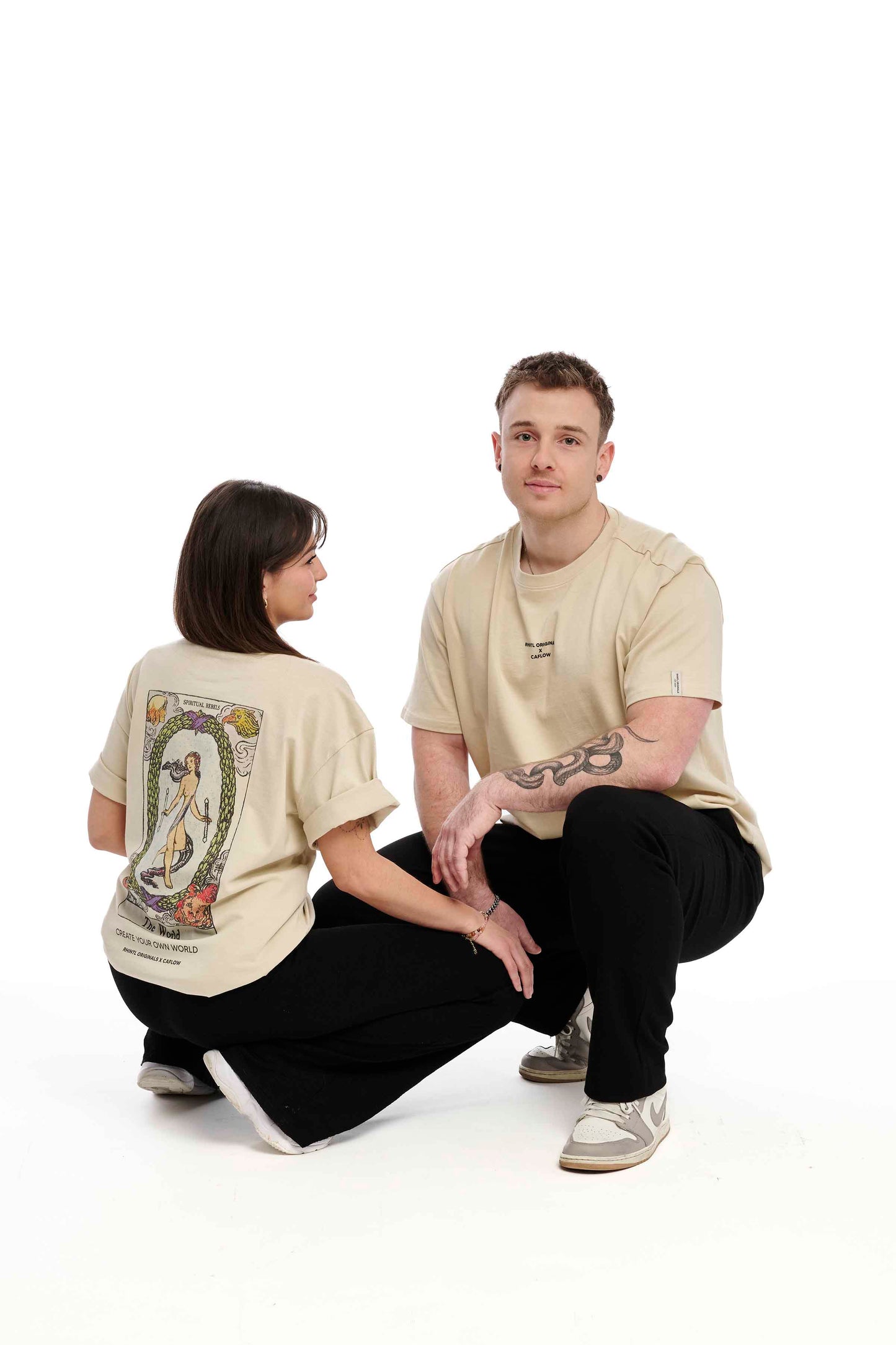 Oversize T-Shirt The World Sand