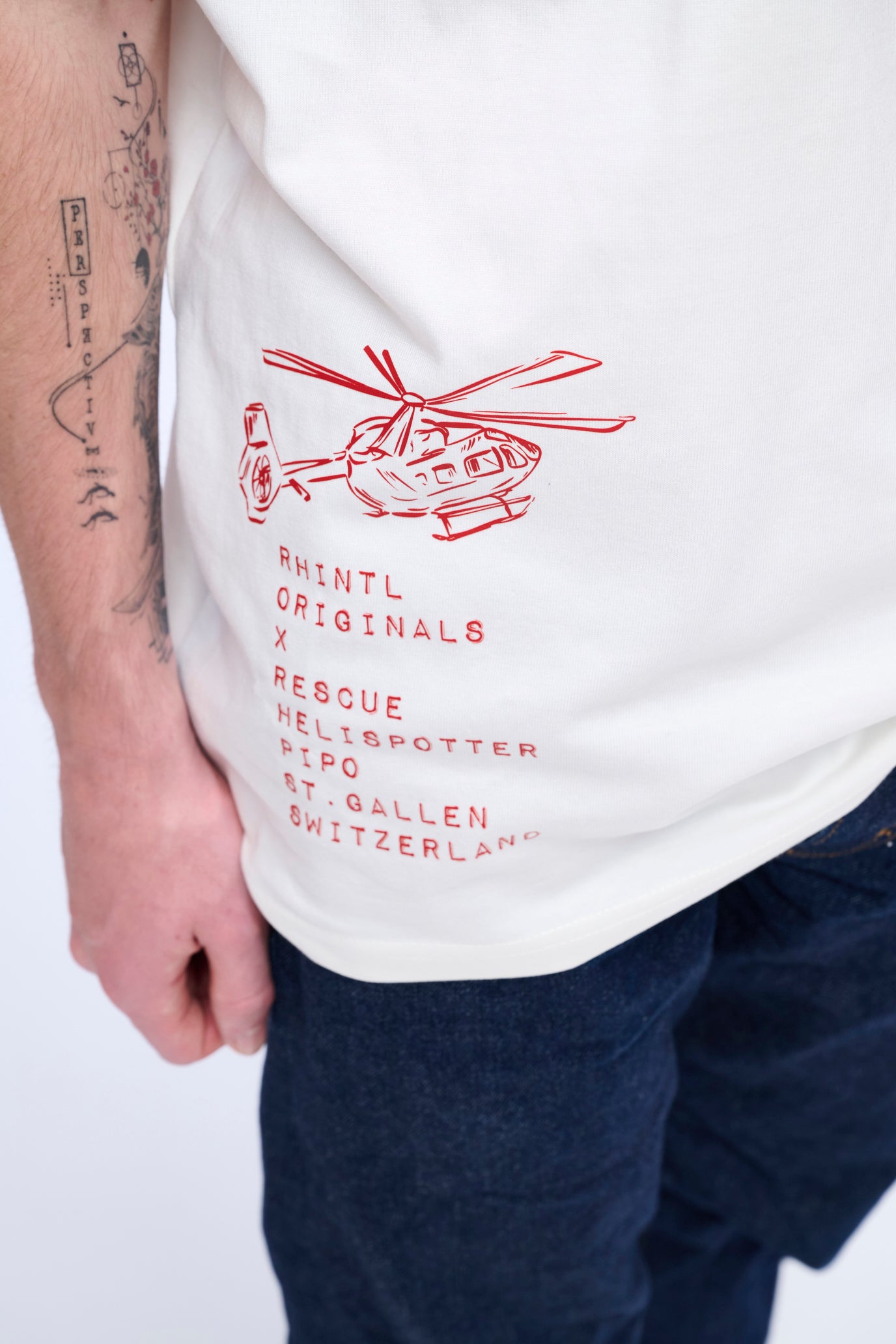 Oversize T-Shirt RescueHelispotterPipoSt.GallenSwitzerland