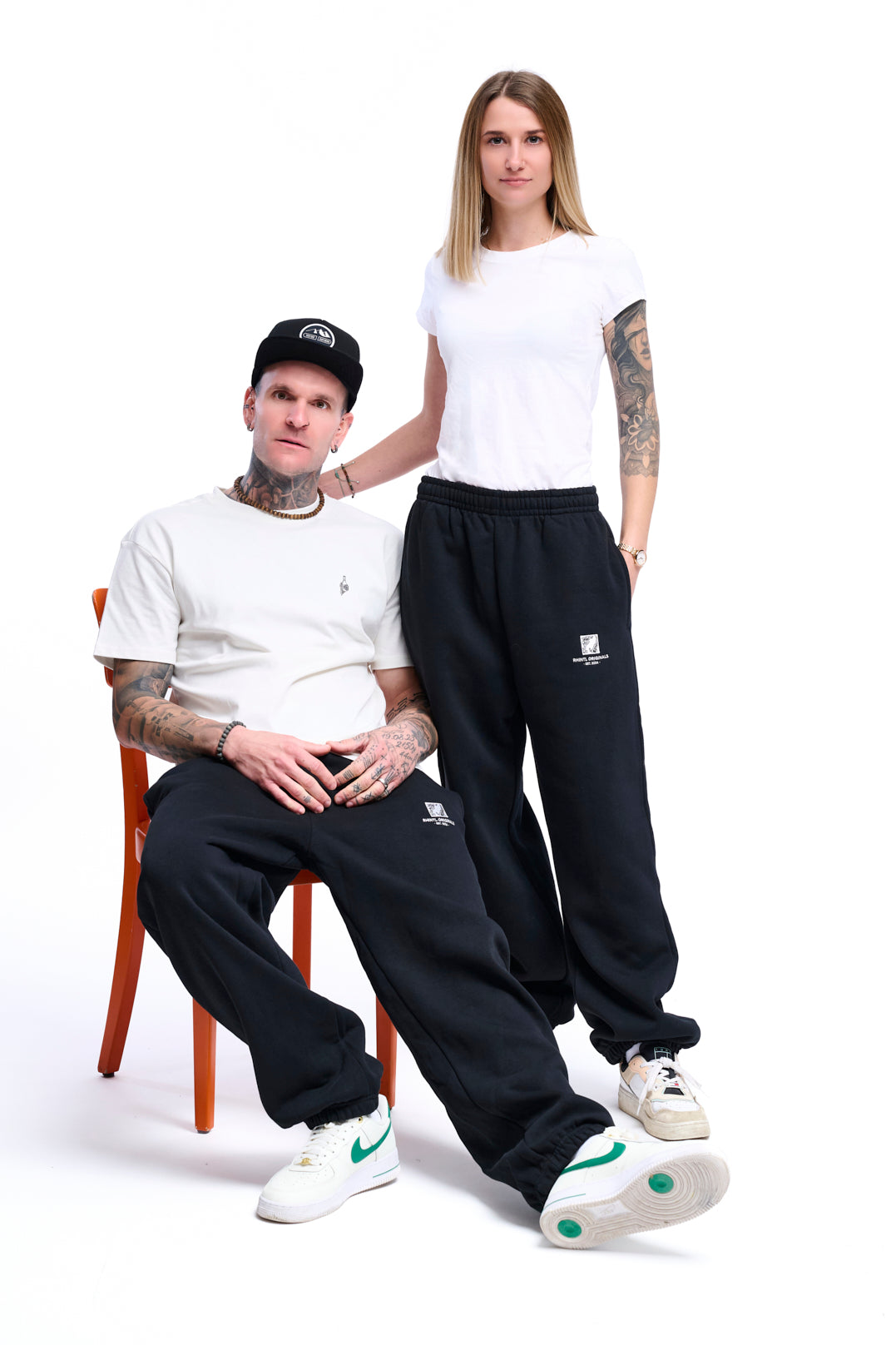Sweatpants black